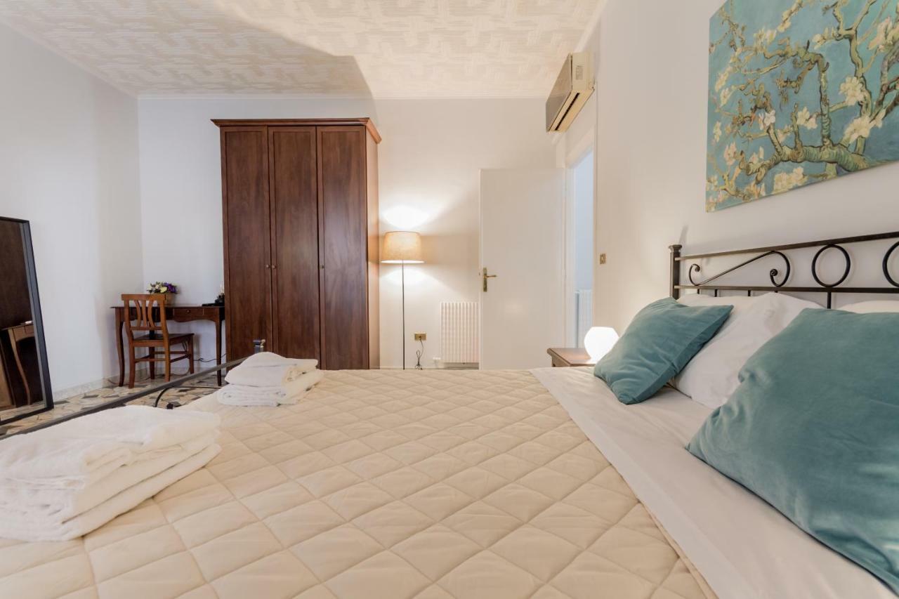 House Grimaldi * Rome