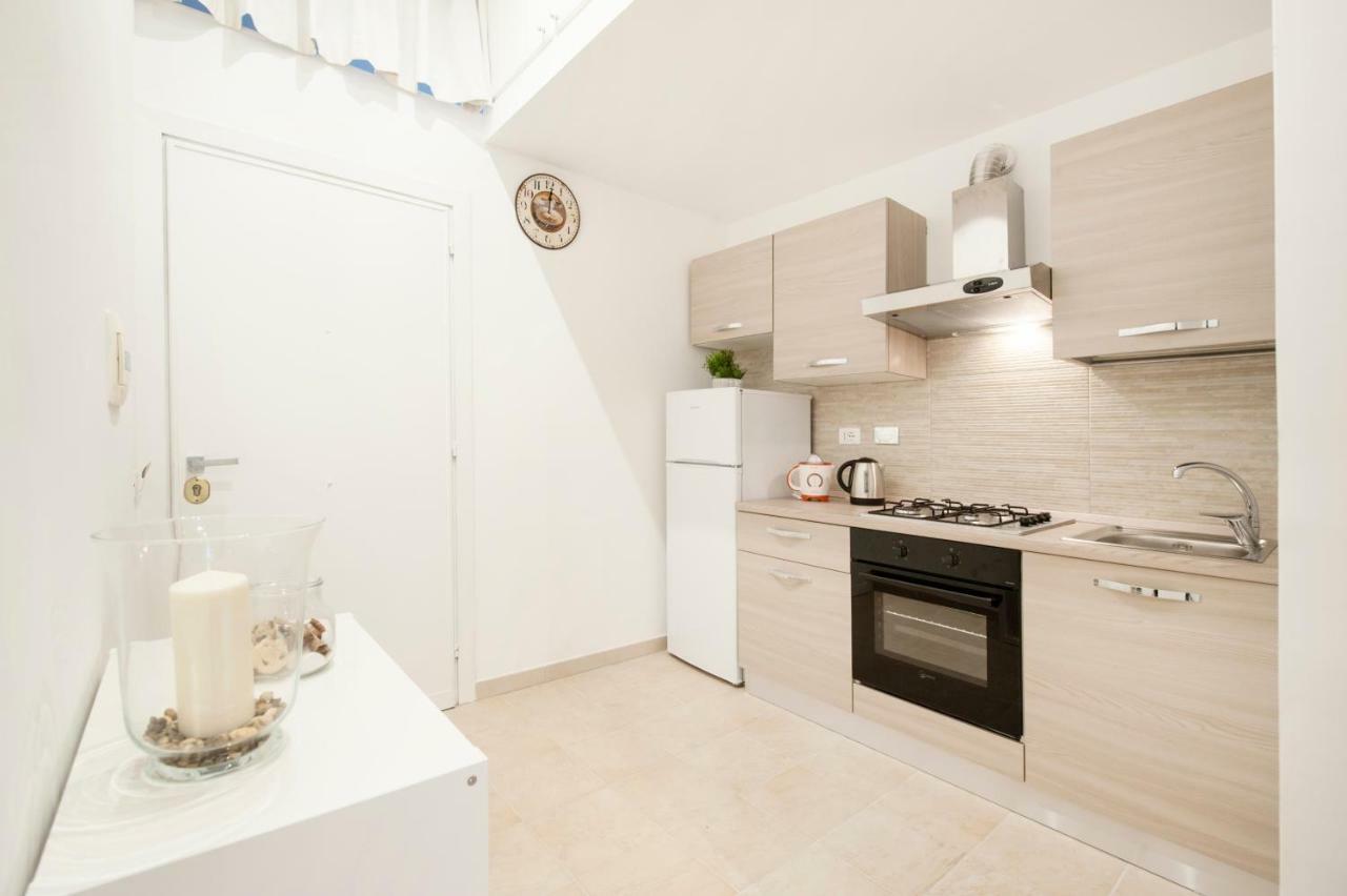 White Flat Labicana Apartment Rome