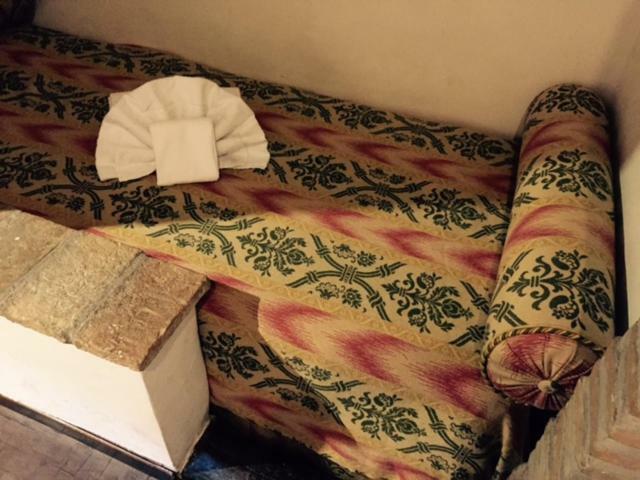 Charming Roman Holidays In Trastevere Roma