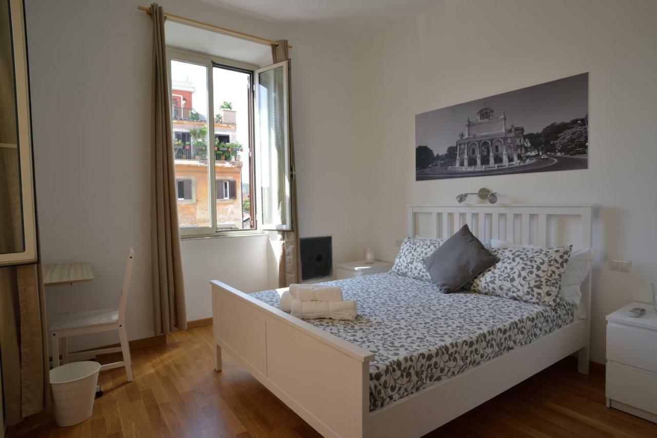 Livia - Trastevere Bed & Breakfast