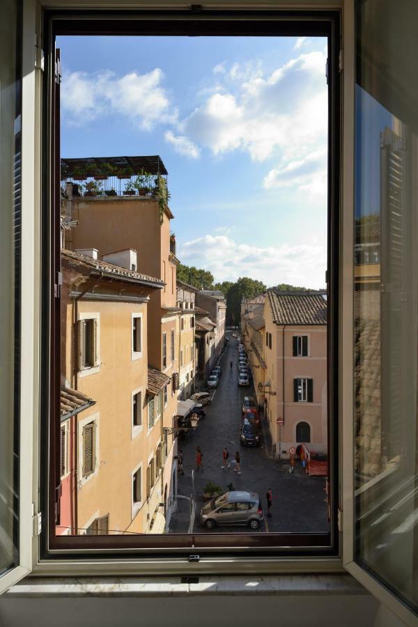 Bed & Breakfast Livia - Trastevere *