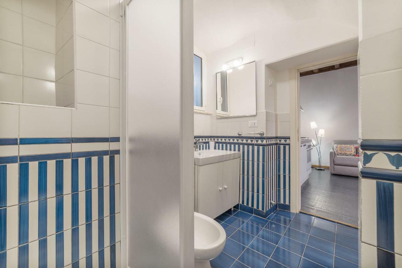 At The Heart Of Monti - Via Dei Capocci Apartment Rome
