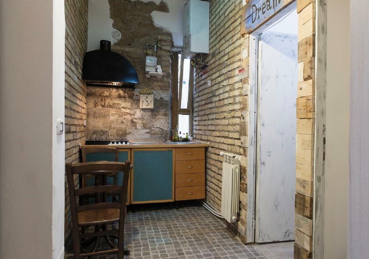 Guest house Amoroma S.giovanni Rome