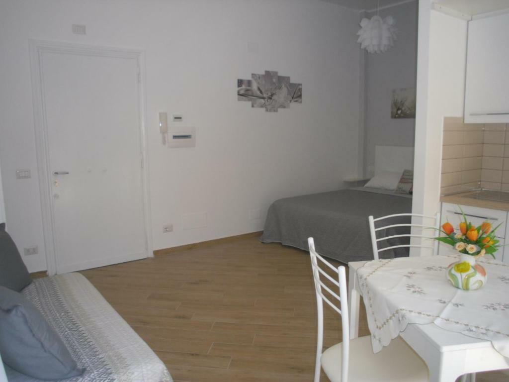 Lovely Little In Via Aurelia *