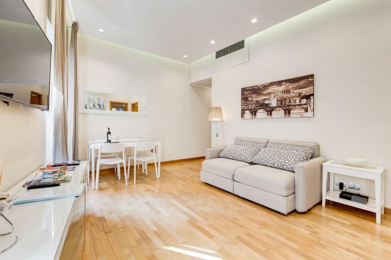 Elical Luxury Apartment
