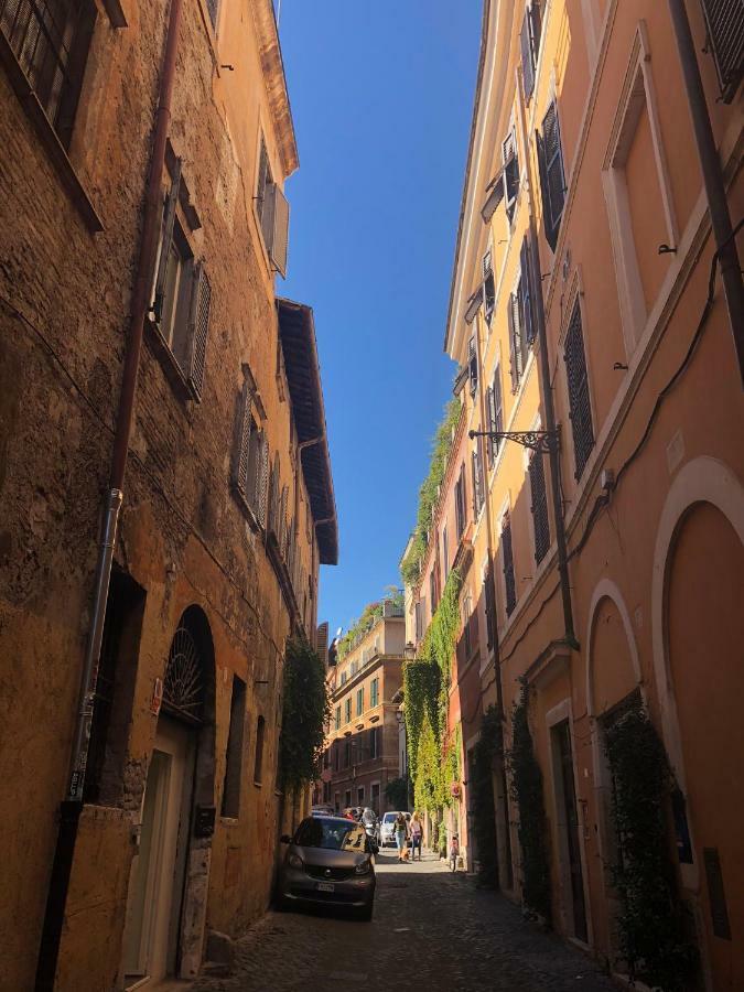 Romenjoy Colosseo Appartement *