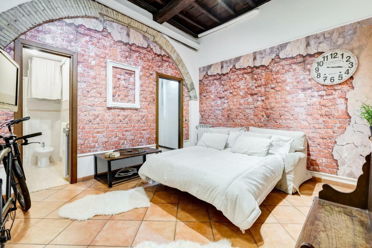 Loveromeapartments Campo De Fiori, Vatican Rome