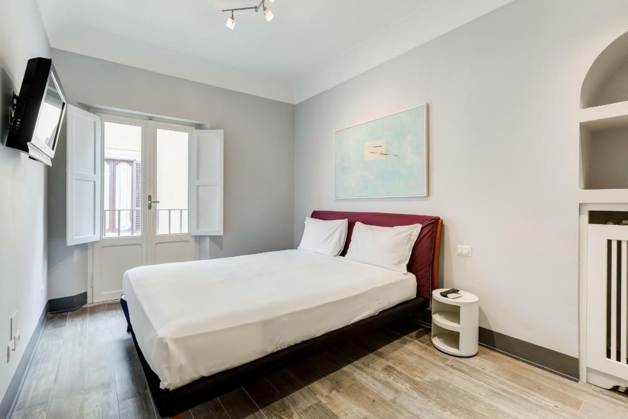 Trevi Area Penthouse *