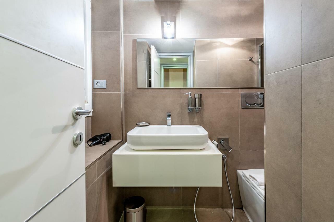 Irex Trevi Fountain Private * Roma