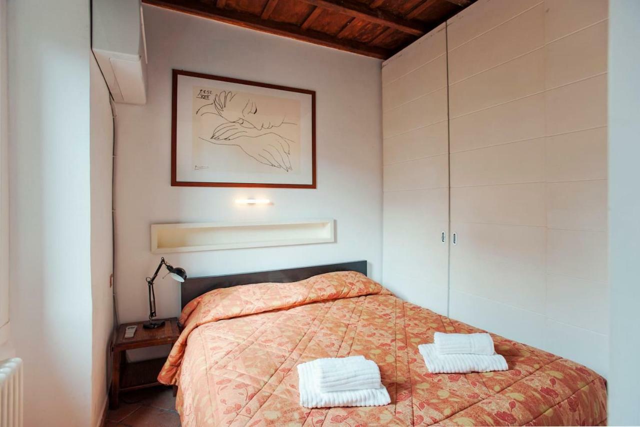 38 Vicolo De' Cinque Apartment *