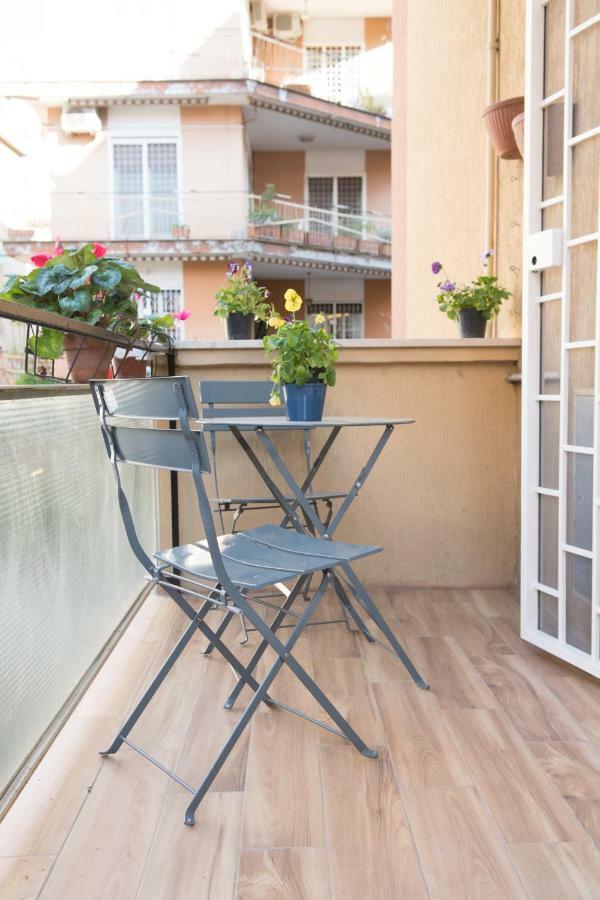 Delizioso All'aurelio Apartment