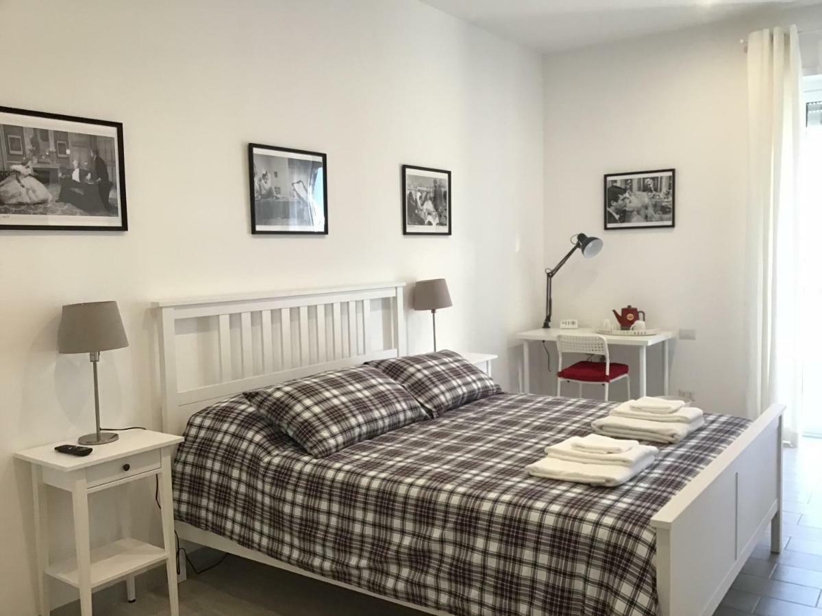Couette-café Fellini 3*