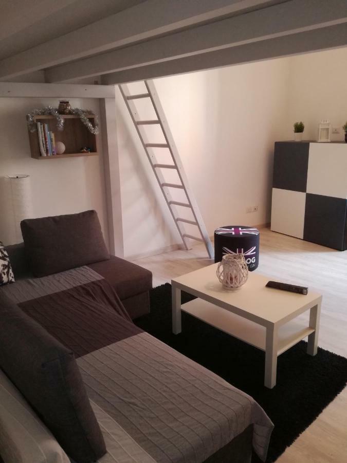 Trastevere, What Else... Homestay Rome