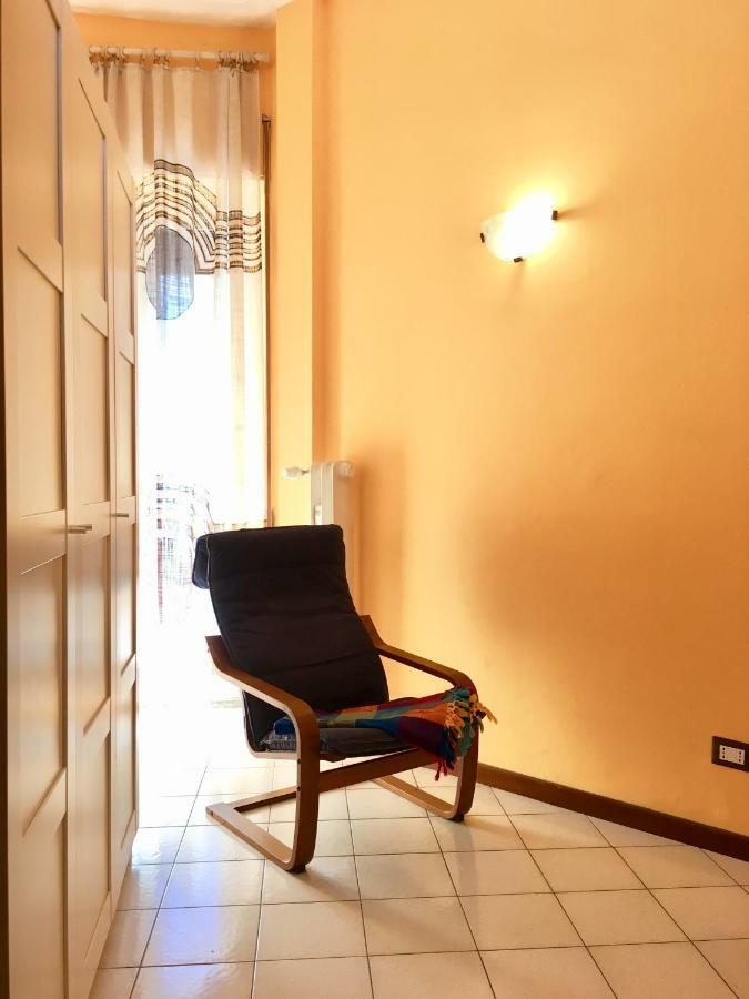 Apartment La Casa Colorata Ten Minutes To Colosseum *