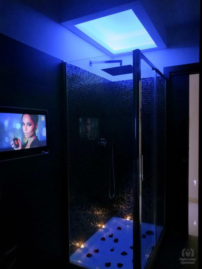Apartment Giglio Luxury - Chroma Italy Rome