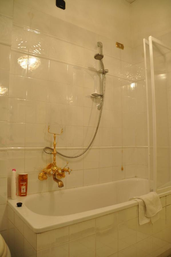 The Queen's Coffer Apartamento Roma