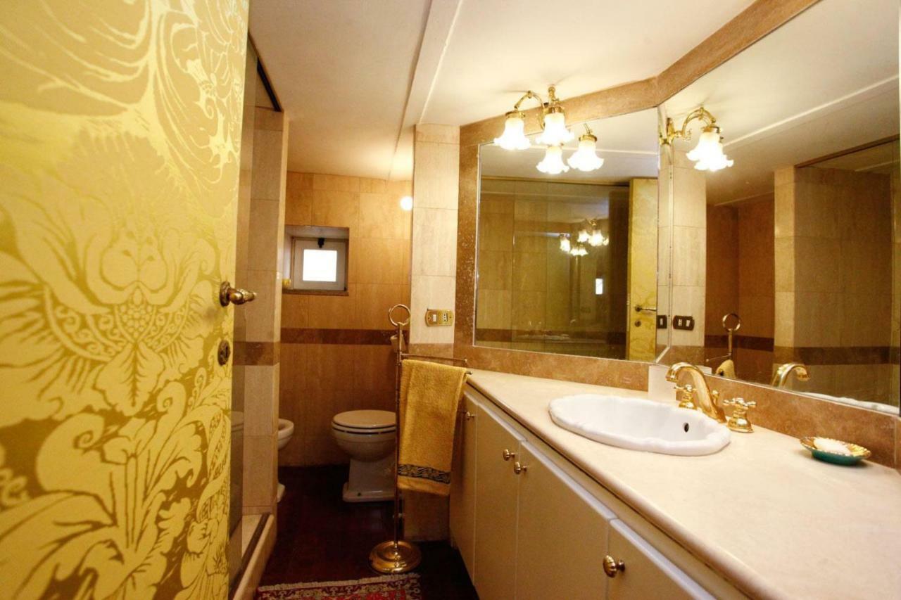 Artist House Apartment