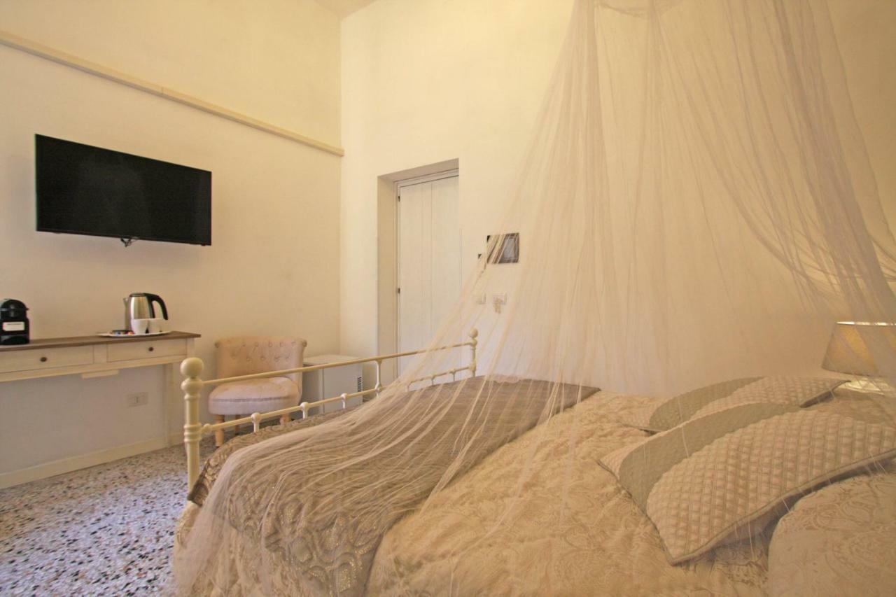 Monti Luxury Guest house *