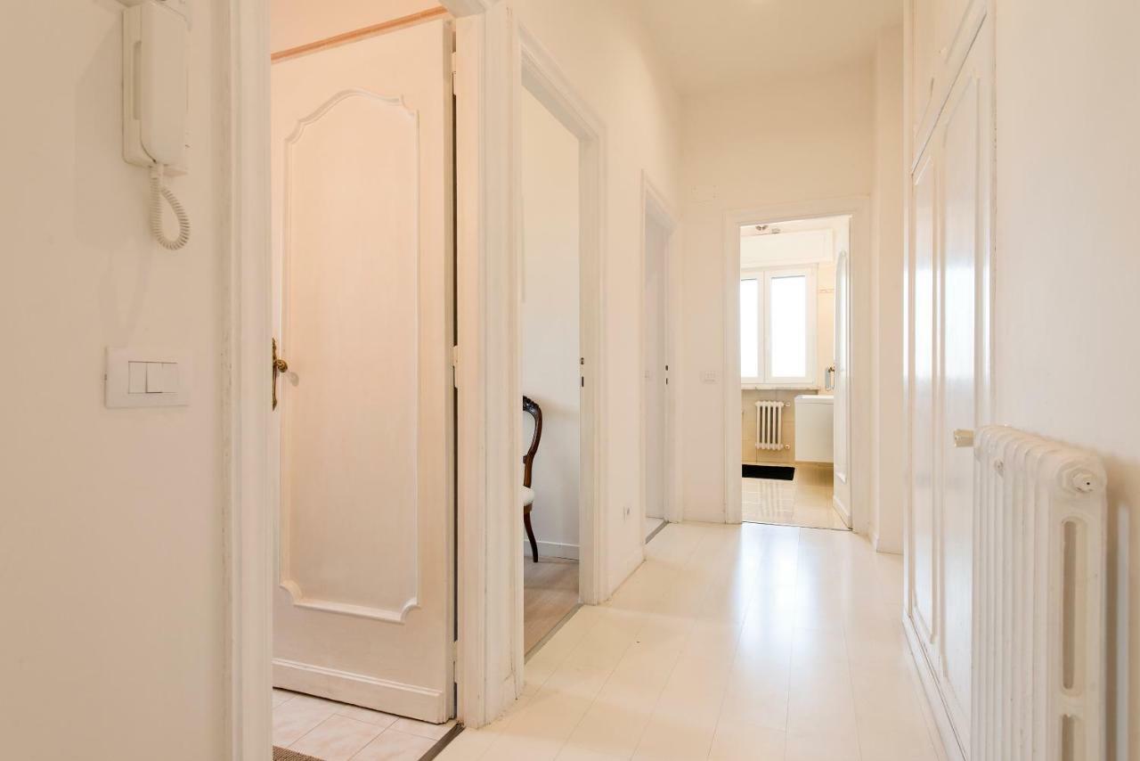 Apartment Vatican 307 *
