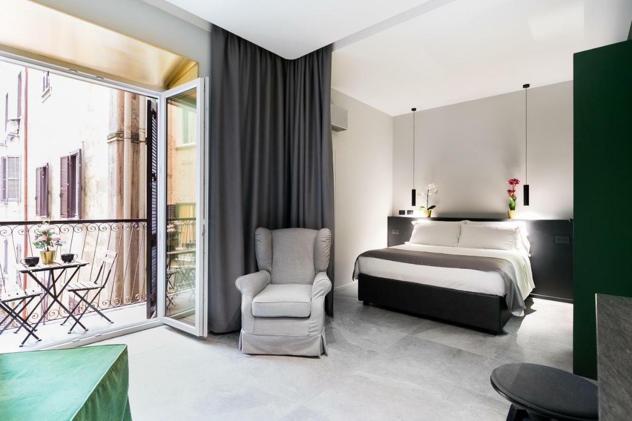 Etruscan Luxury *