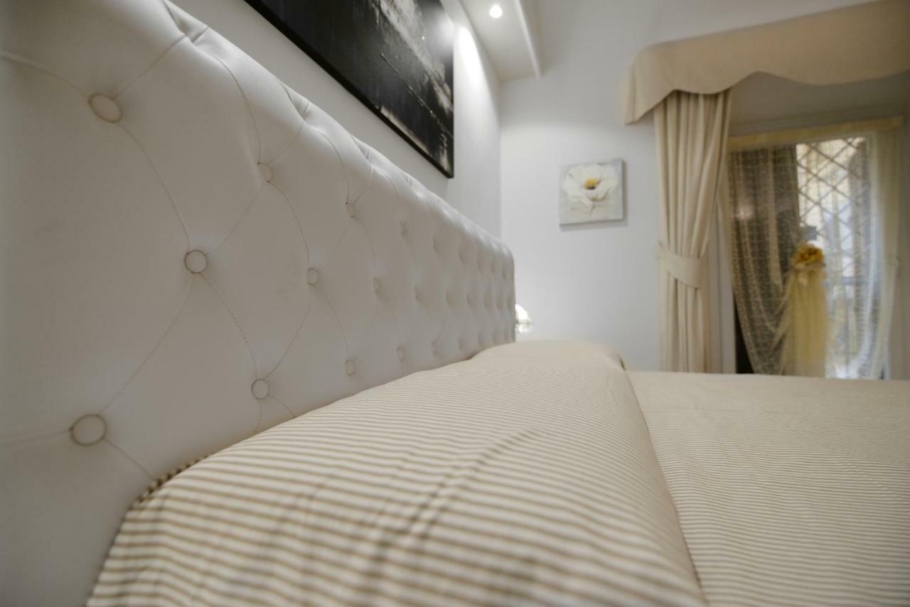 Ludovisi Barberini Grand Apartment Rome