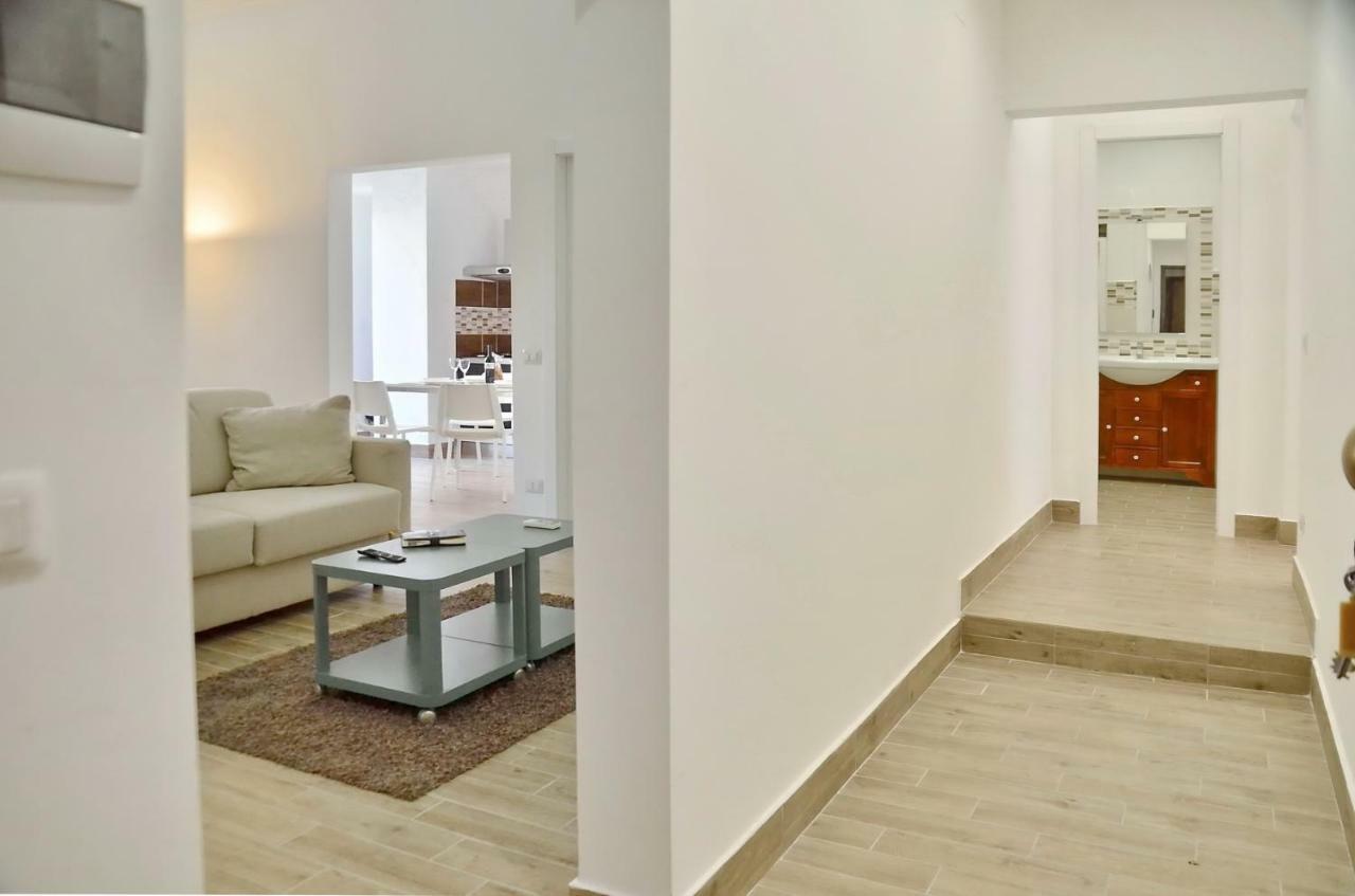 Domitilla - Luxury In The Heart Of Apartment