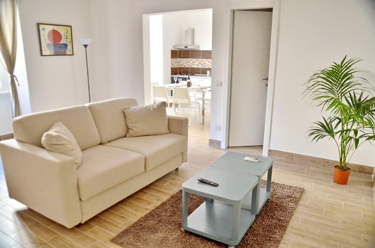 Domitilla - Luxury In The Heart Of Apartment
