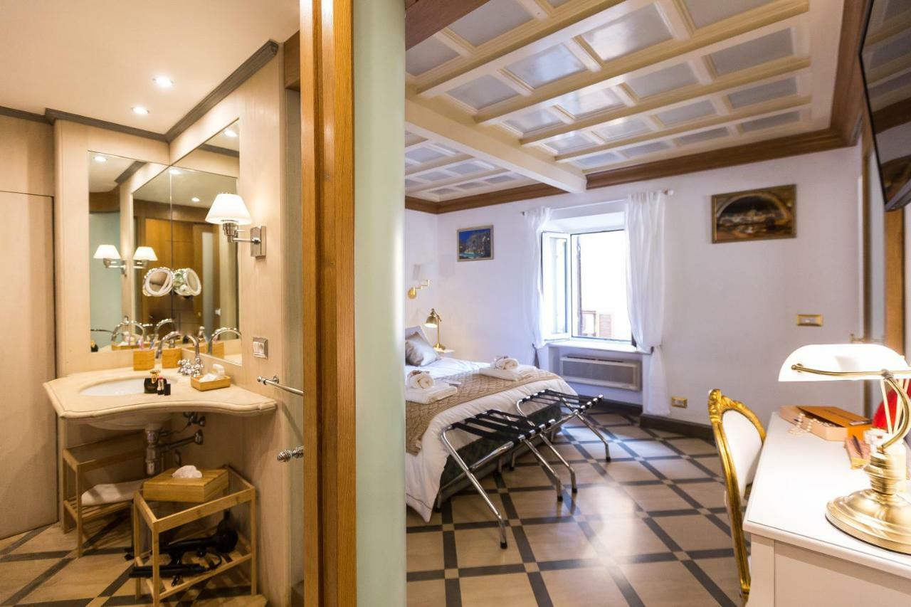 Giuditta 121 Trastevere * Rome