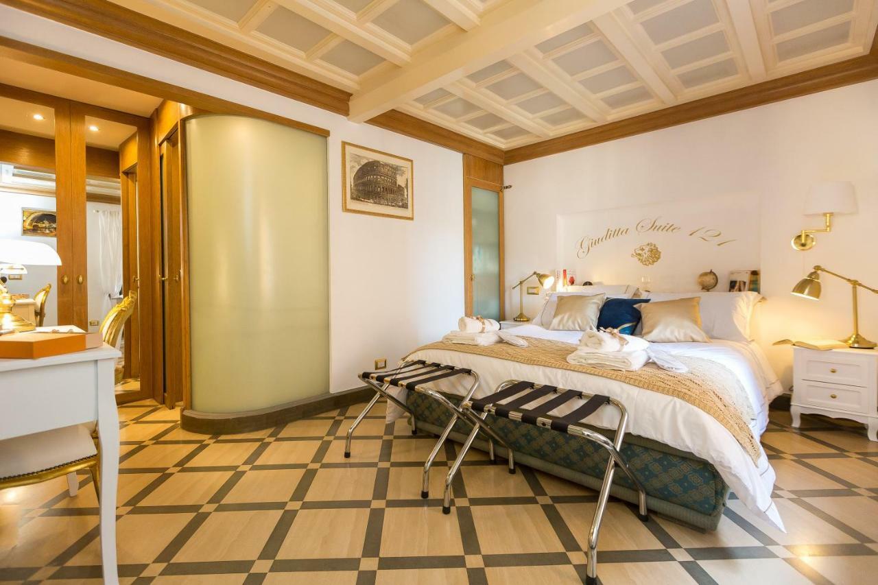 Giuditta 121 Trastevere * Rome