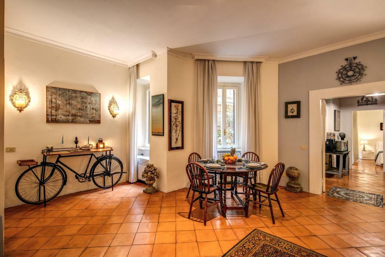 Colosseum Forum Apartment *
