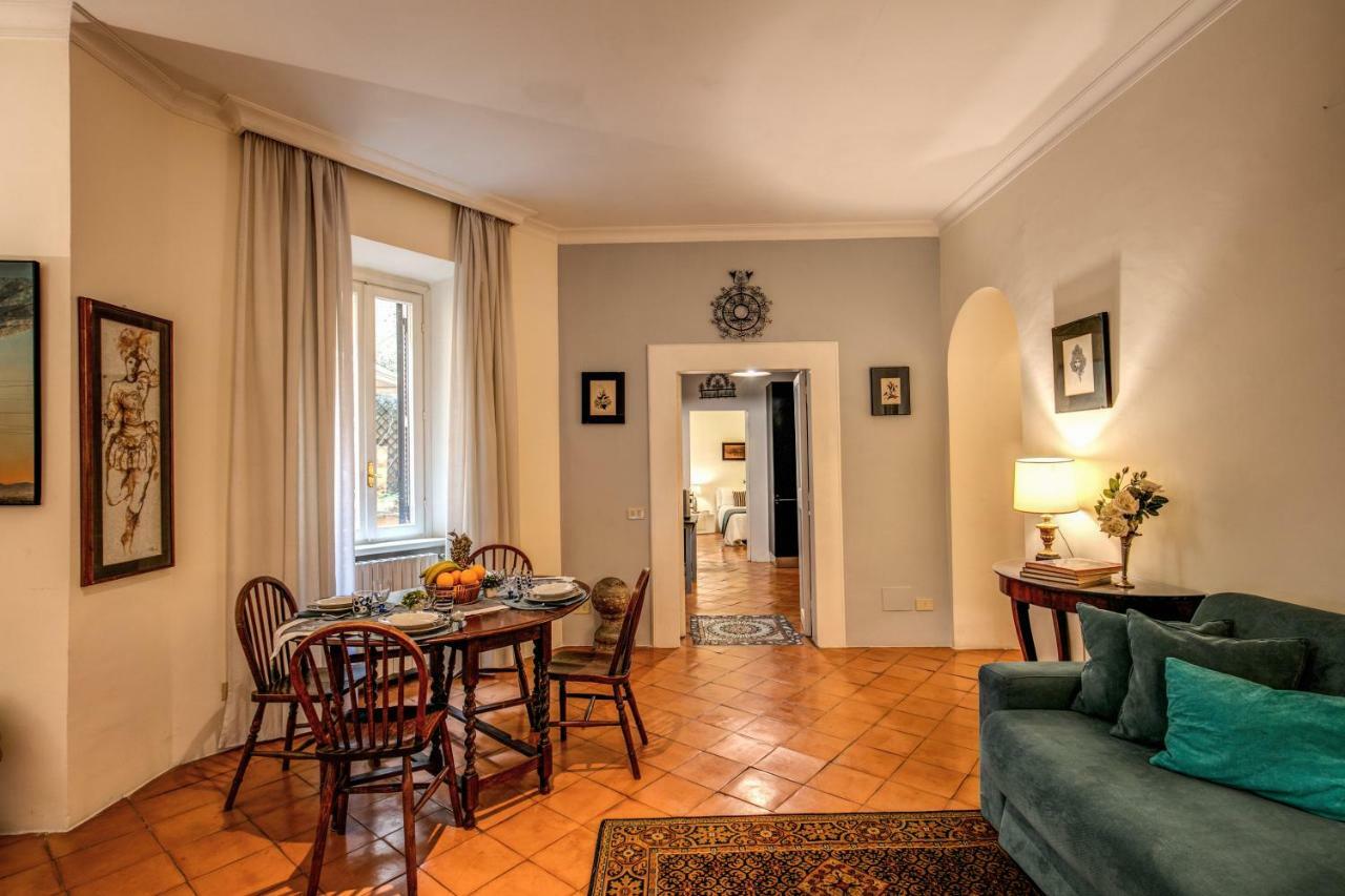 Apartment Colosseum Forum Rome