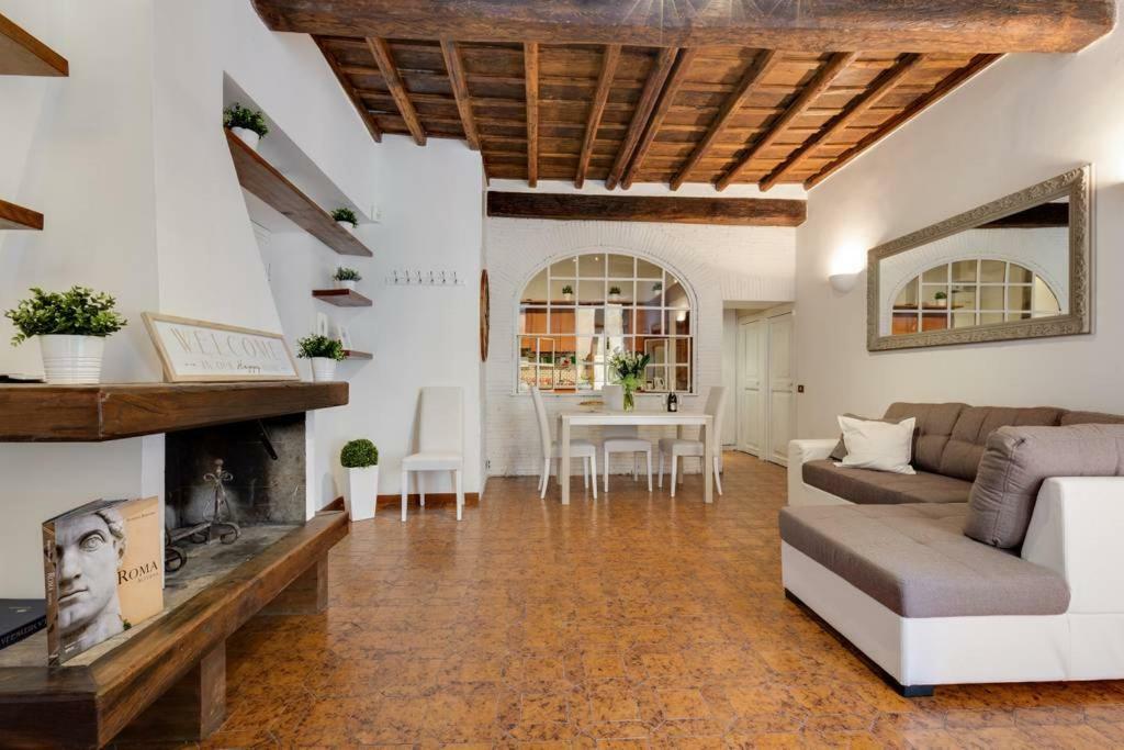 Apartamento Arenula Luxury