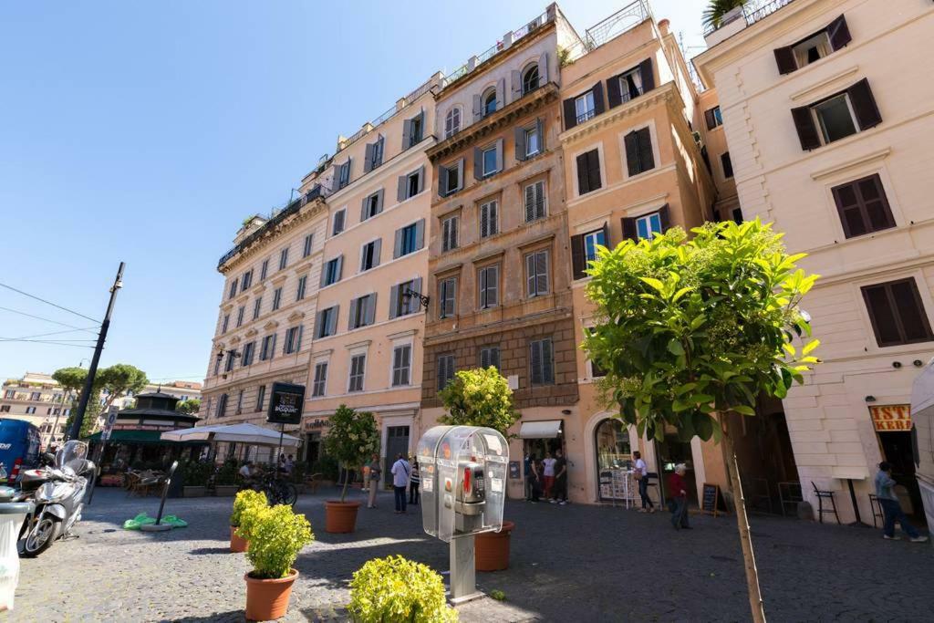 Arenula Luxury Apartamento