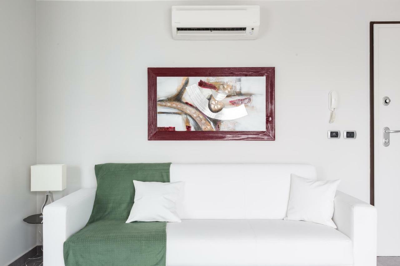 Penthouse 40 In Trastevere With Seasonally Jacuzzi Apartment