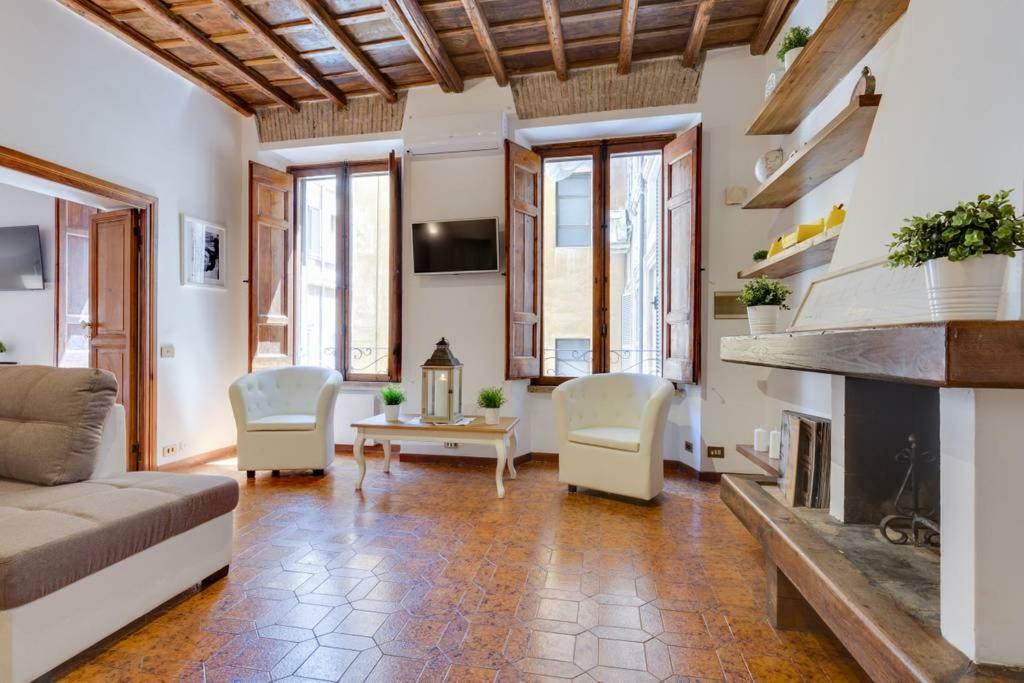 Arenula Luxury *