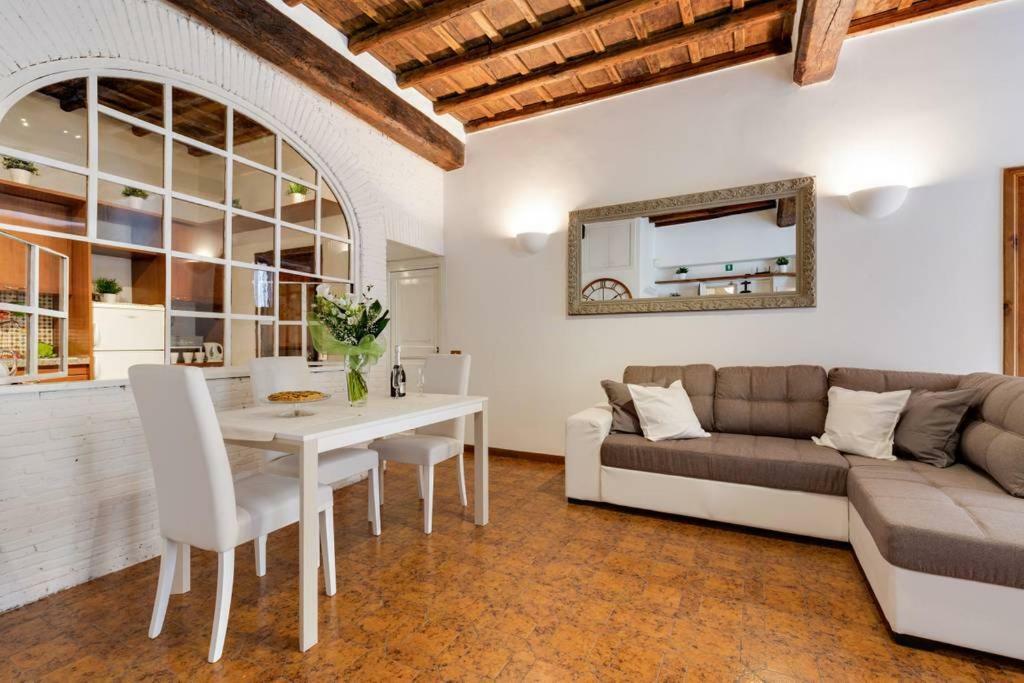 Arenula Luxury Apartamento