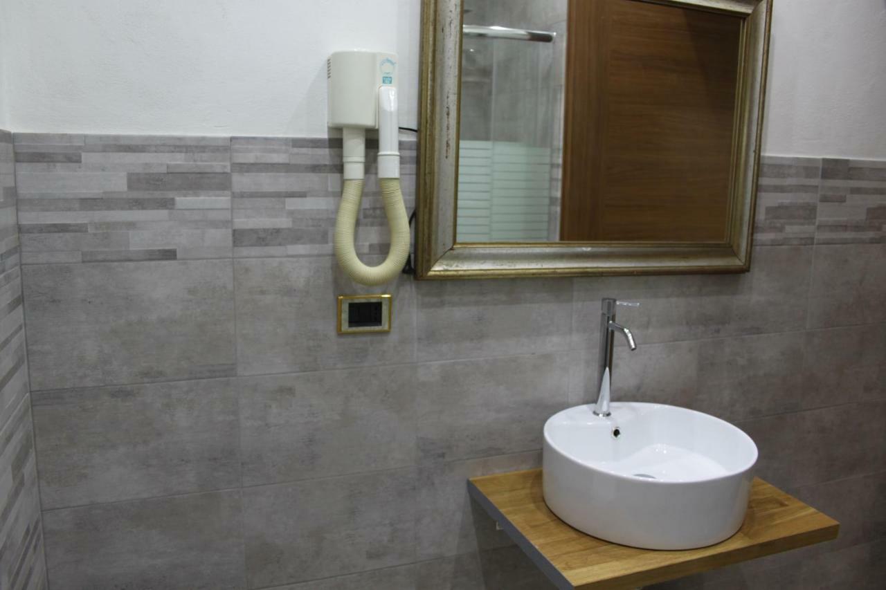 Loft Con Giardino In Zona Appia Antica