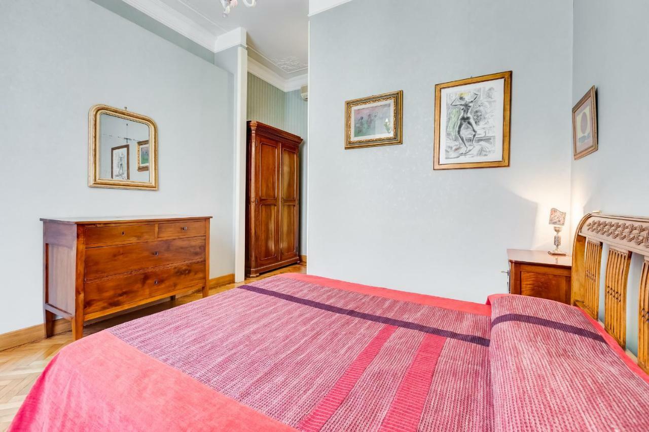 Tibullo - Classic & Elegant Center Appartement