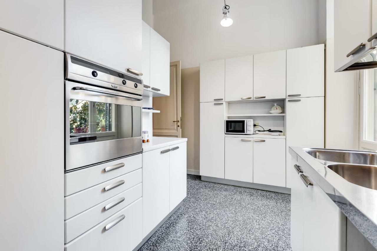 Tibullo - Classic & Elegant Center Appartement