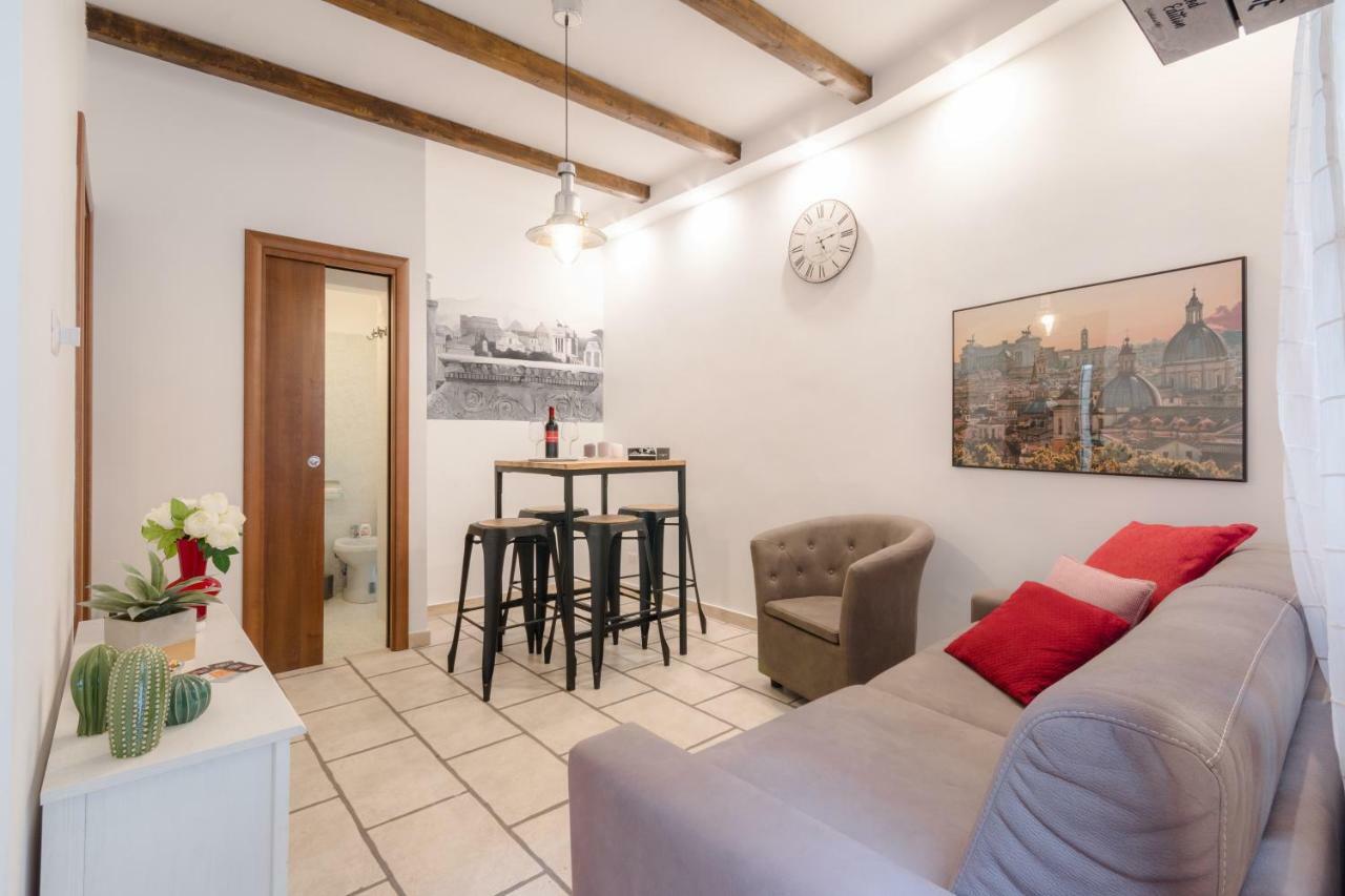 Appartamento Leonina 75 Holidays *