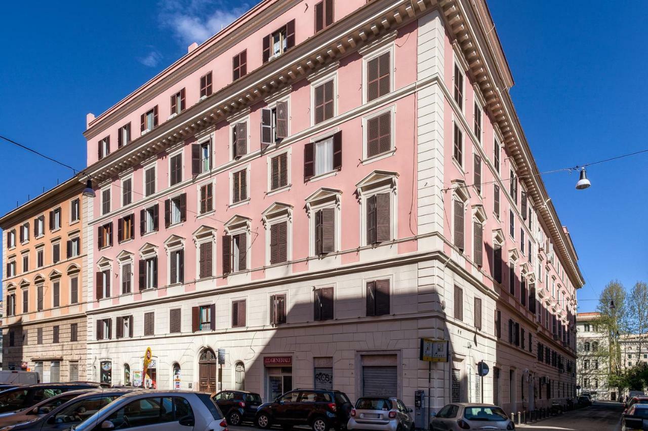 Isabella Vatican House *