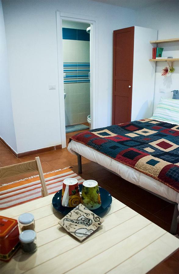 Stanza Nuova Con Giardino Homestay