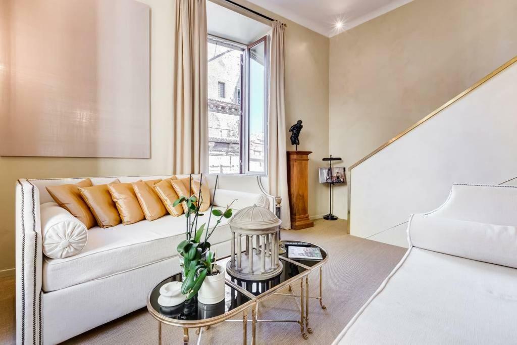Luxurious Loft Facing The Pantheon Vakantiehuis *