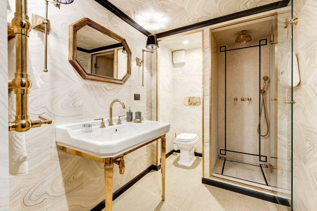 Luxurious Loft Facing The Pantheon * Rome