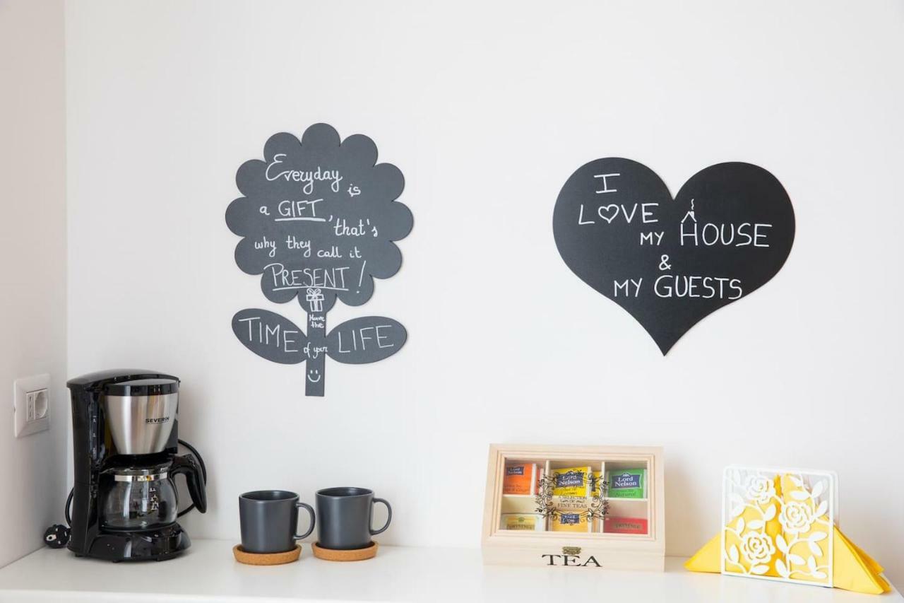 *****amorhome***** New Luxury In The Heart Of Apartment