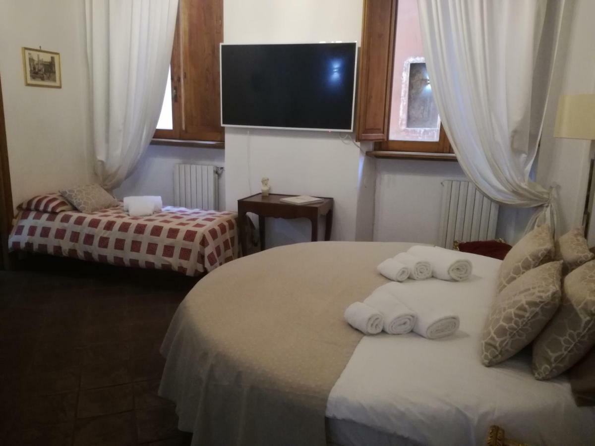 Ac Pantheon Apartment