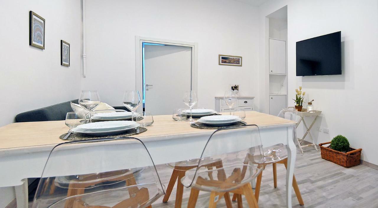 Pompeo Magno White Luxury