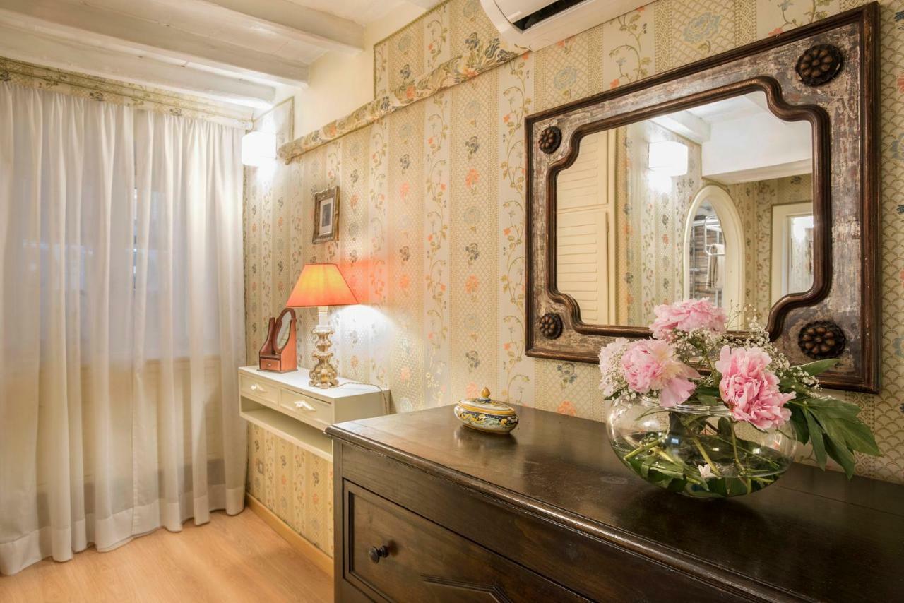 Trevinestrome - Exclusive Trevi Fountain View Apartamento *