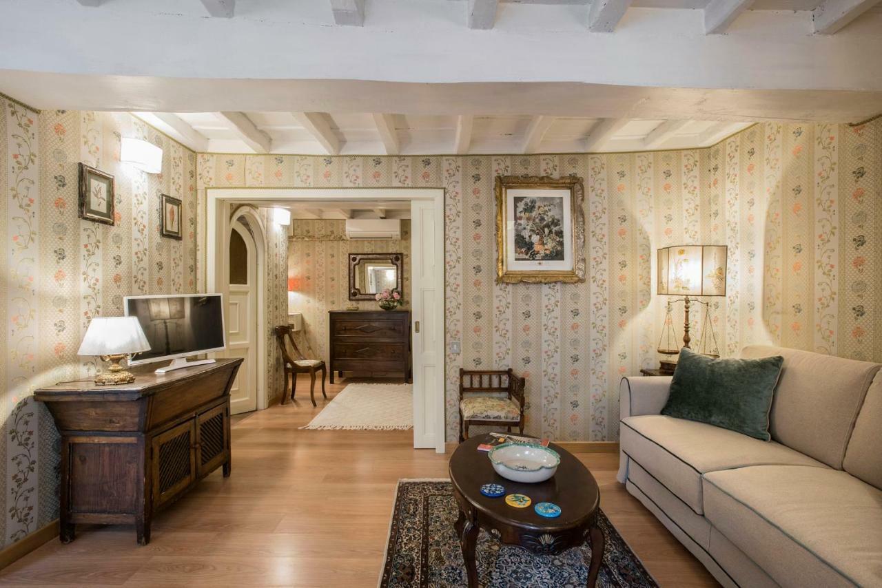 Apartamento Trevinestrome - Exclusive Trevi Fountain View