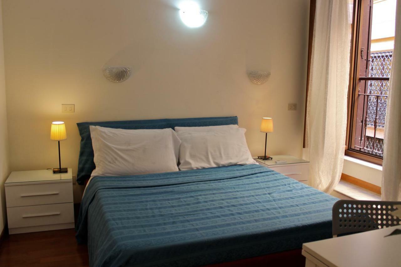 Appartement Aida Trevi Fountain *